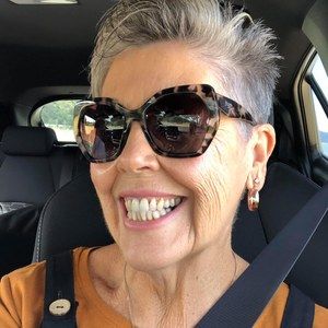 Meet your Posher, Karen